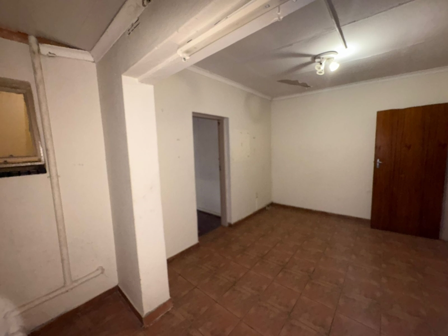6 Bedroom Property for Sale in Bodorp North West